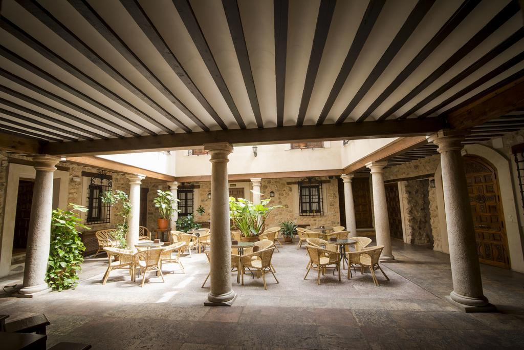 Hospederia Real Casona La Beltraneja Otel Belmonte  Dış mekan fotoğraf