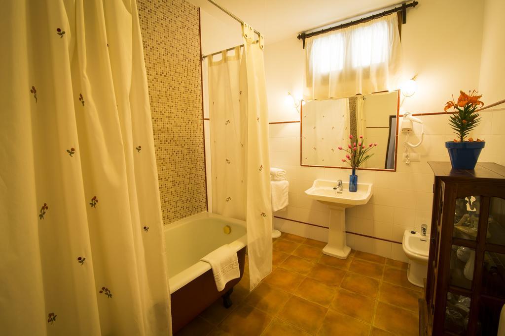 Hospederia Real Casona La Beltraneja Otel Belmonte  Dış mekan fotoğraf
