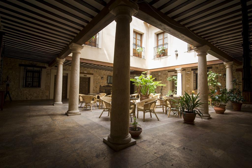 Hospederia Real Casona La Beltraneja Otel Belmonte  Dış mekan fotoğraf